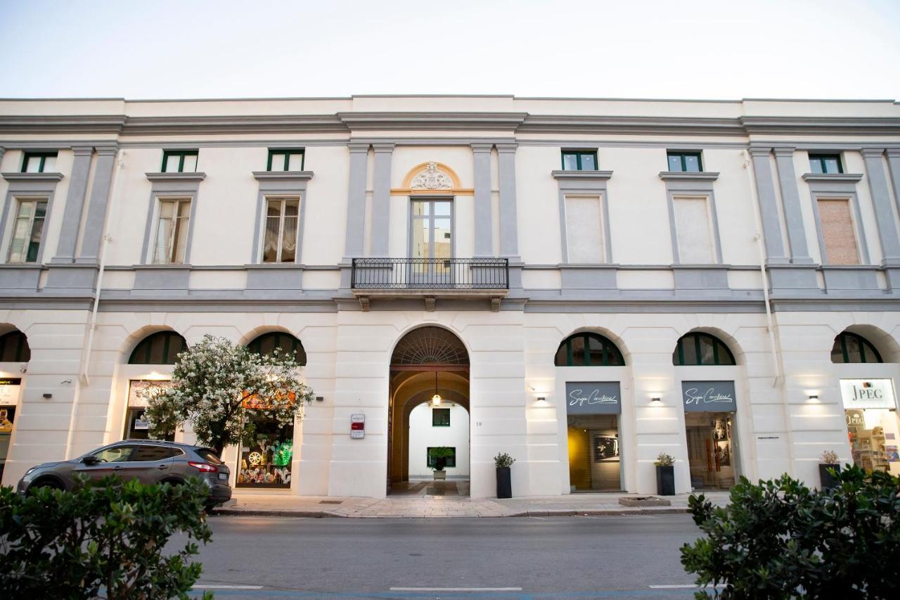 Historico Loft & Rooms Palazzo Adragna XIX Trapani Exterior photo