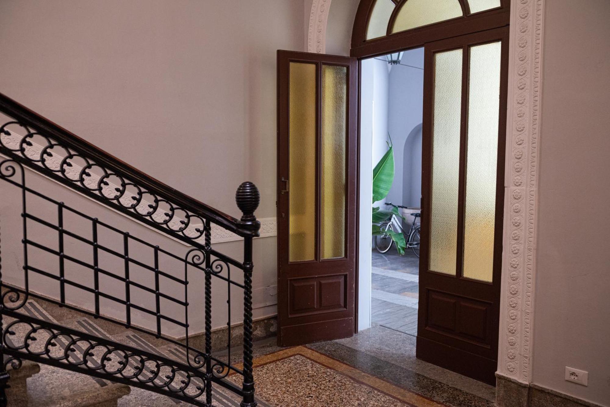 Historico Loft & Rooms Palazzo Adragna XIX Trapani Exterior photo