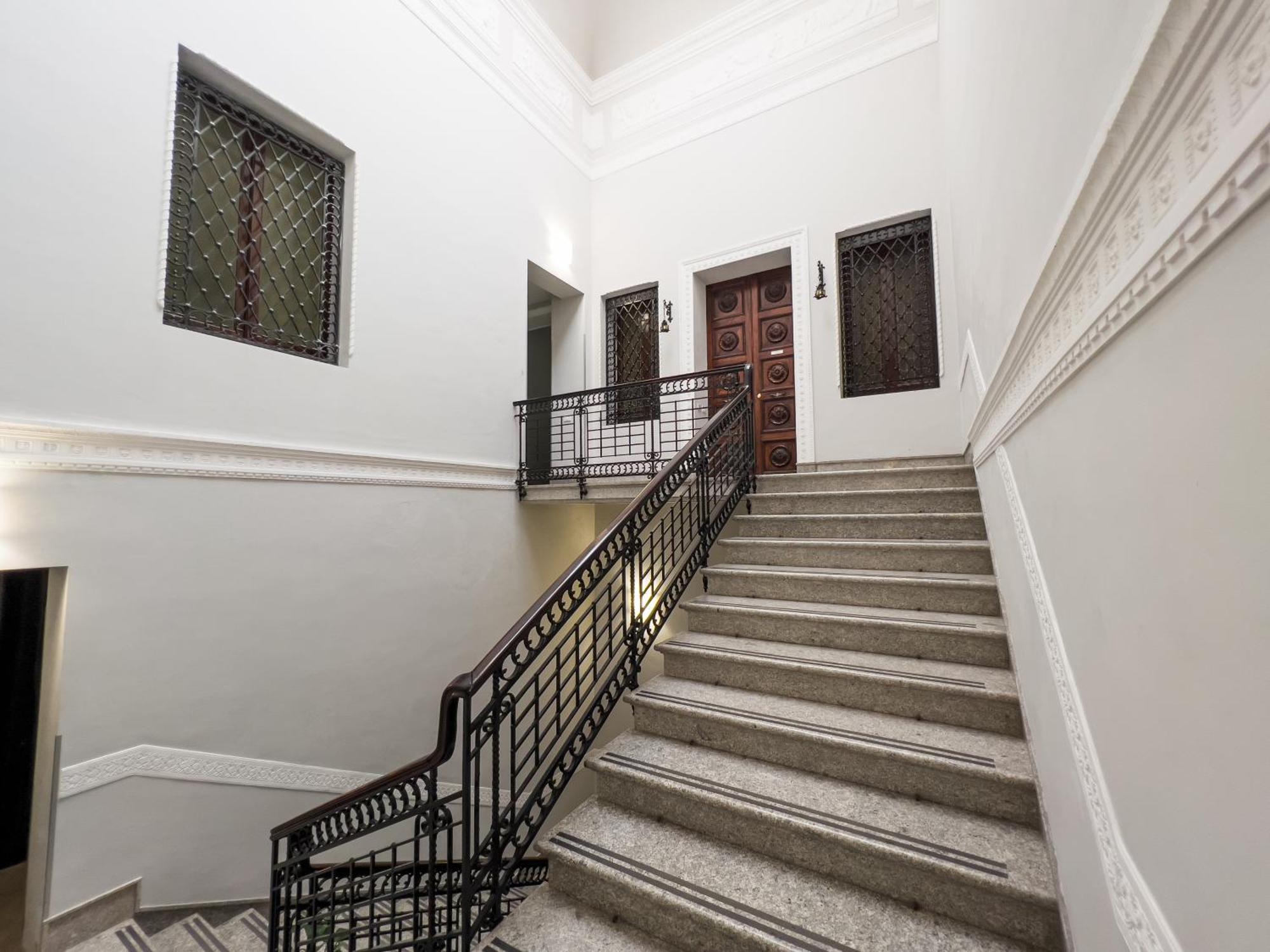 Historico Loft & Rooms Palazzo Adragna XIX Trapani Exterior photo