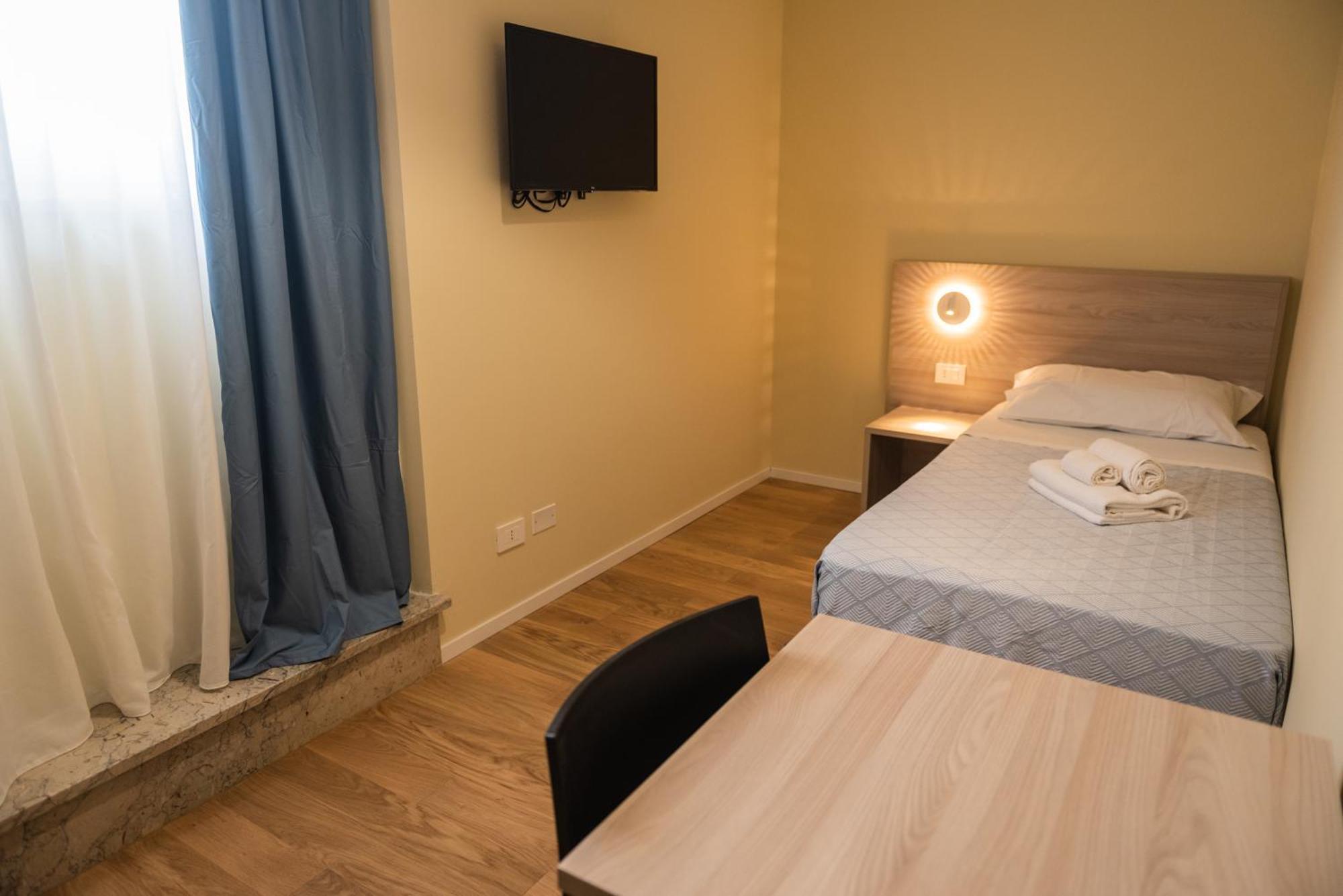 Historico Loft & Rooms Palazzo Adragna XIX Trapani Room photo