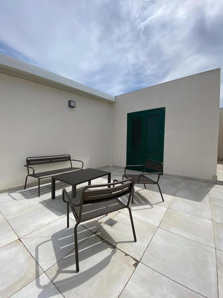 Historico Loft & Rooms Palazzo Adragna XIX Trapani Exterior photo